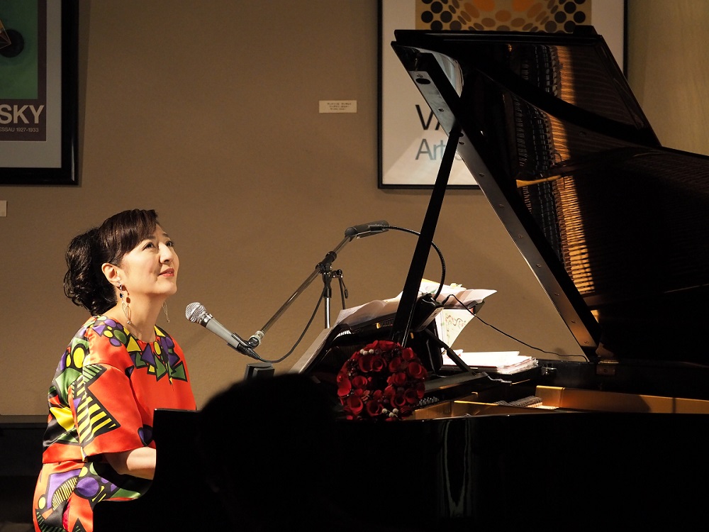 樹原涼子